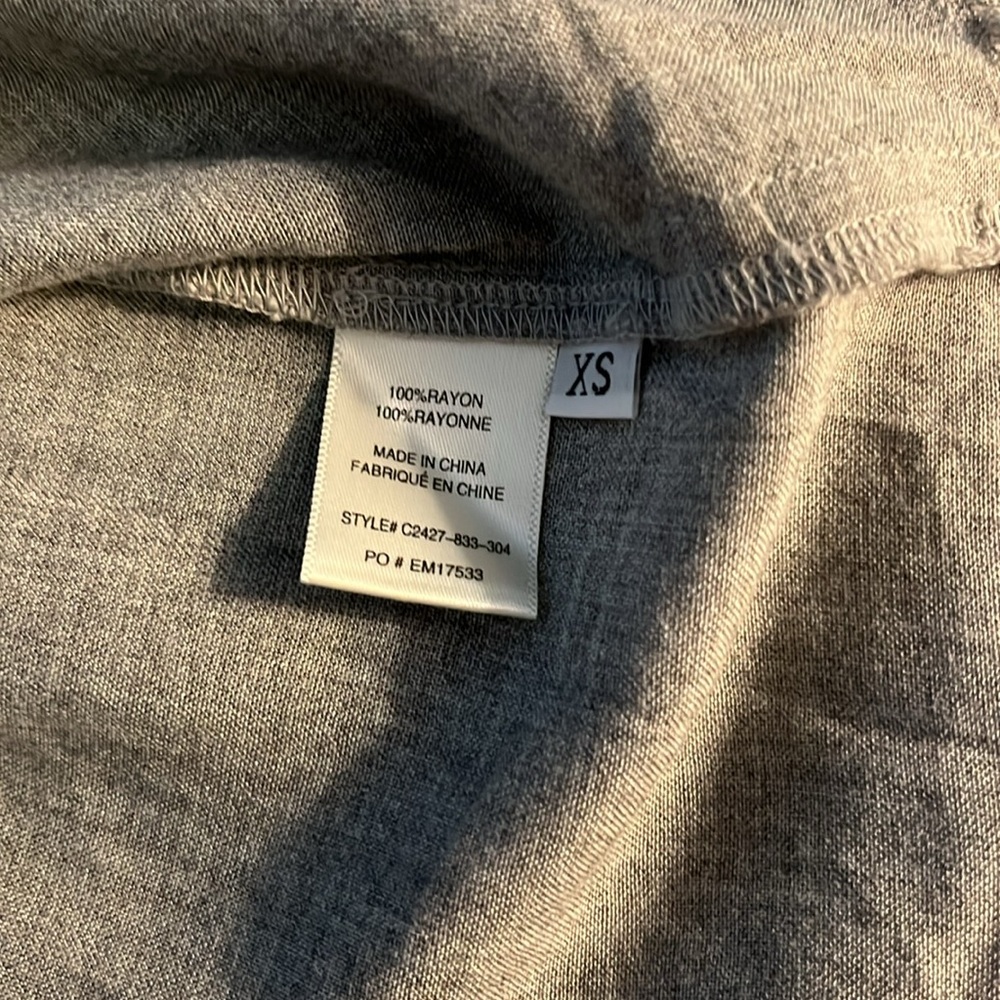 Cloth & Stone Babydoll Gray Top - Picture 8 of 8